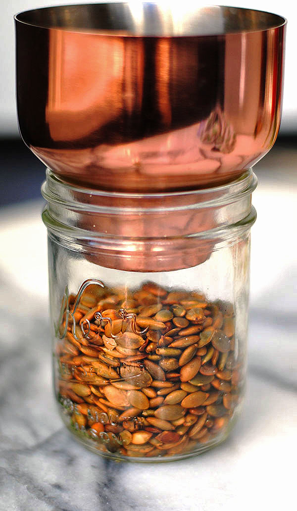 toasted pumpkin seeds - All you need is 10 minutes and raw pumpkin seeds to make this yummy crunch for your salads, hash, or a light snack on their own. |shemadeitshemight.com